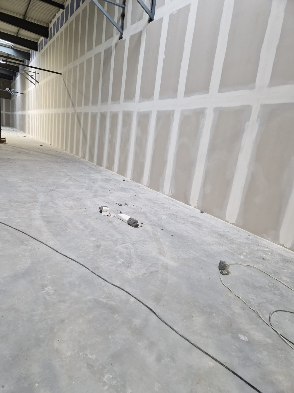 Pose Placo entrepôt à Rennes