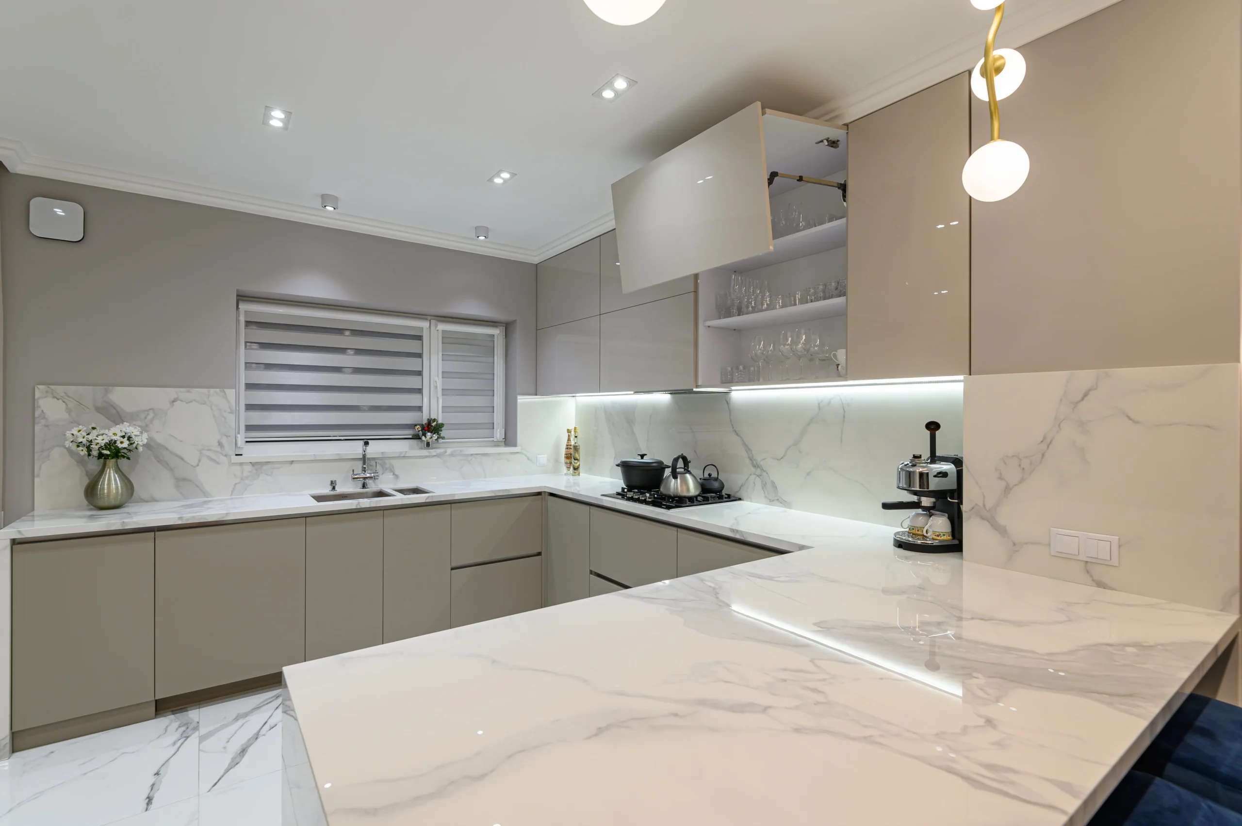 luxury-white-modern-marble-kitchen-in-studio-space-2026-03-09-08-42-37-utc